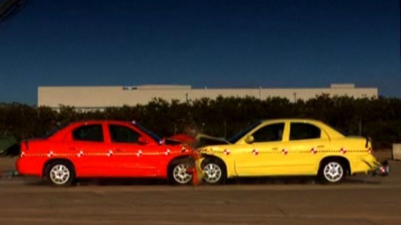 The Collision Myth Busted What Really Happens In Half Of All Accidents - vwt0b0i